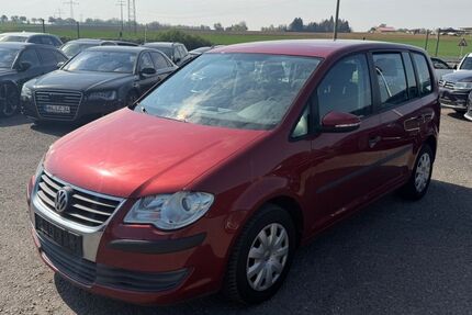 VW Touran 250.000 km 2.590 &euro; Heilbronn 74080