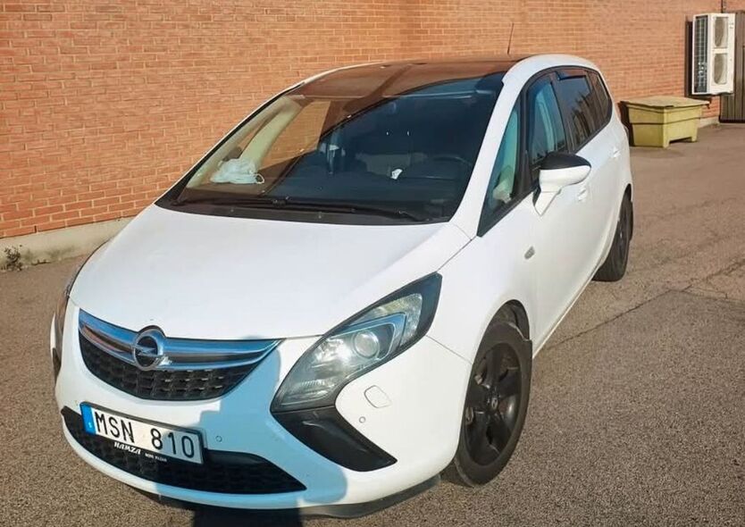 Opel Zafira Tourer 260.000 km 4.900 € Marbach am Neckar 71672