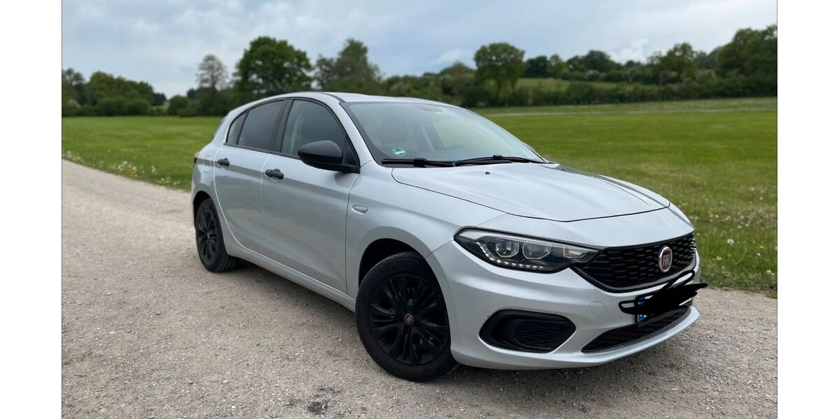 Fiat Tipo 53.400 km 8.800 &euro; Utting 86919