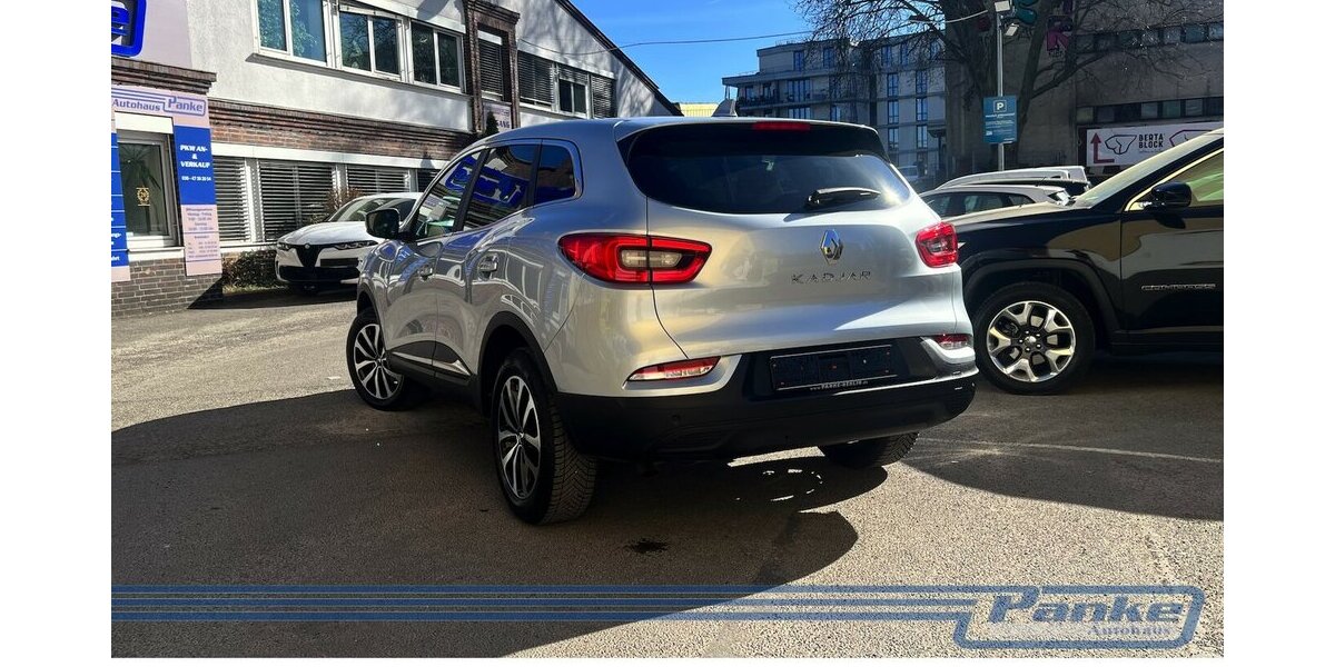 Renault Kadjar Equilibre 1.3*NAV*RFK*LED*S&S*Tempo* 20.000 km 15.990 &euro; Berlin 13187