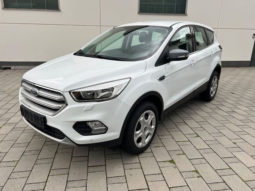 Ford Kuga 76.800 km 9.990 € Schwarzenfeld 92521
