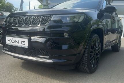 Jeep Compass 33.946 km 24.996 &euro; Gera 07552