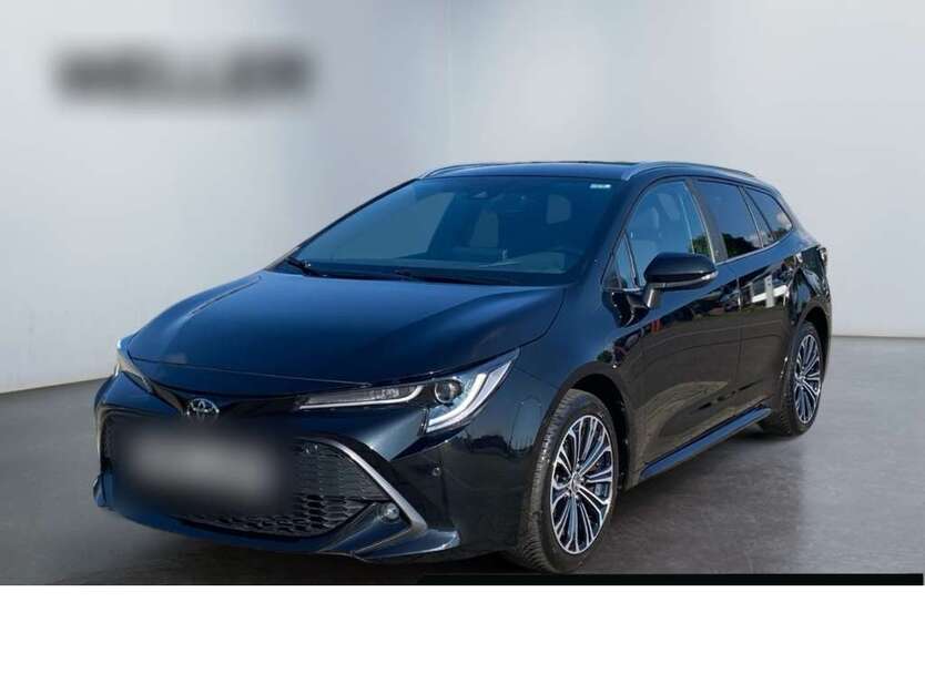 Toyota Corolla 7.800 km 20.490 € Grünwald 82031