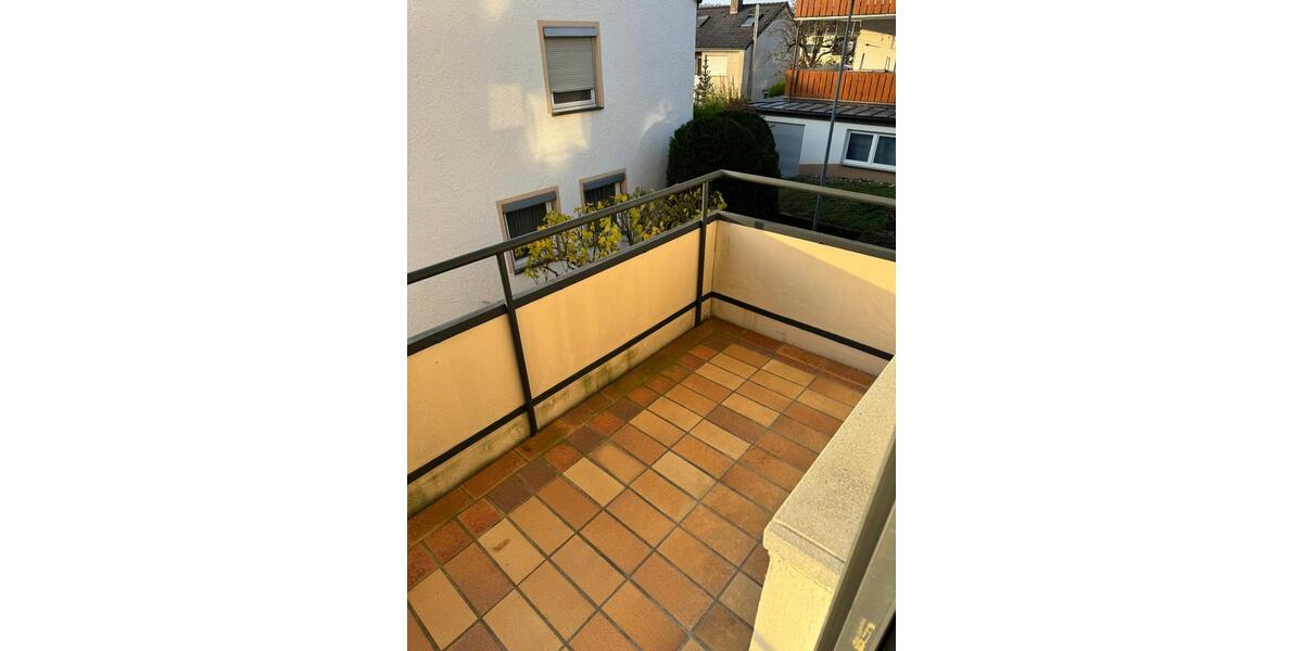 Erdgeschoßwohnung Bad Mergentheim - 3.5 Zimmer, 86 m&sup2;, 650&euro; | Angebot:26335056