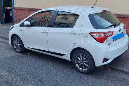 Toyota Yaris 112.000 km 9.750 &euro; Frankfurt 60529