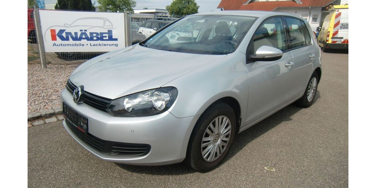 VW Golf 121.892 km 6.300 &euro; Willstätt 77731
