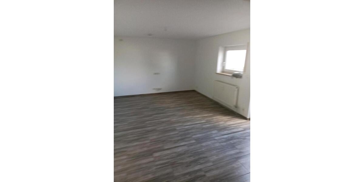 Etagenwohnung Rottenburg an der Laaber - 2 Zimmer, 72 m&sup2;, 620&euro; | Angebot:24849805