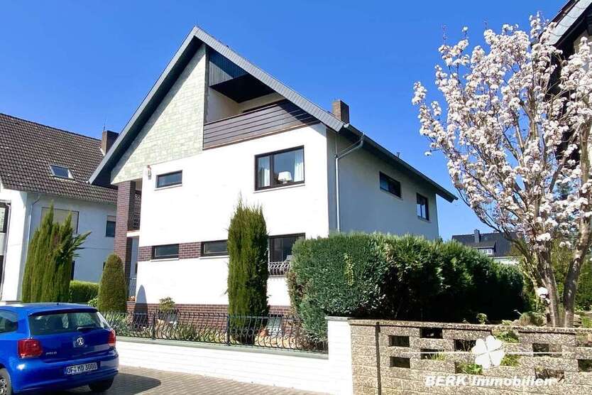 Haus zum Kaufen in Seligenstadt Froschhausen 749.000 € 204.61 m²