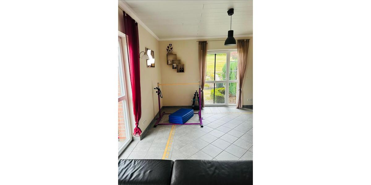 Einfamilienhaus Bad Laasphe - 7 Zimmer, 153 m&sup2;, 349.000&euro; | Angebot:27119497