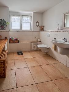 GROßZÜGIG UND RUHIG ZUM WOHLFÜHLEN - Etagenwohnung Freiburg im Breisgau Munzingen | Angebot:26270167