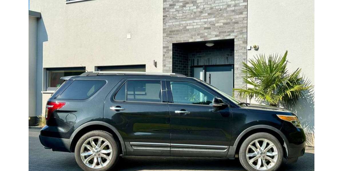 Ford Explorer 89.000 km 17.990 &euro; Rheinfelden 79618