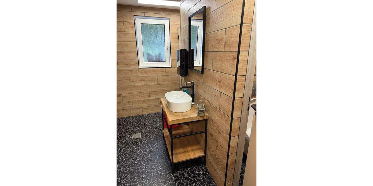 Besondere Immobilie mit Geschichte zimmer