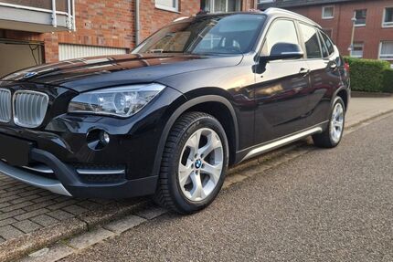 BMW X1 219.000 km 12.499 € Essen 45359