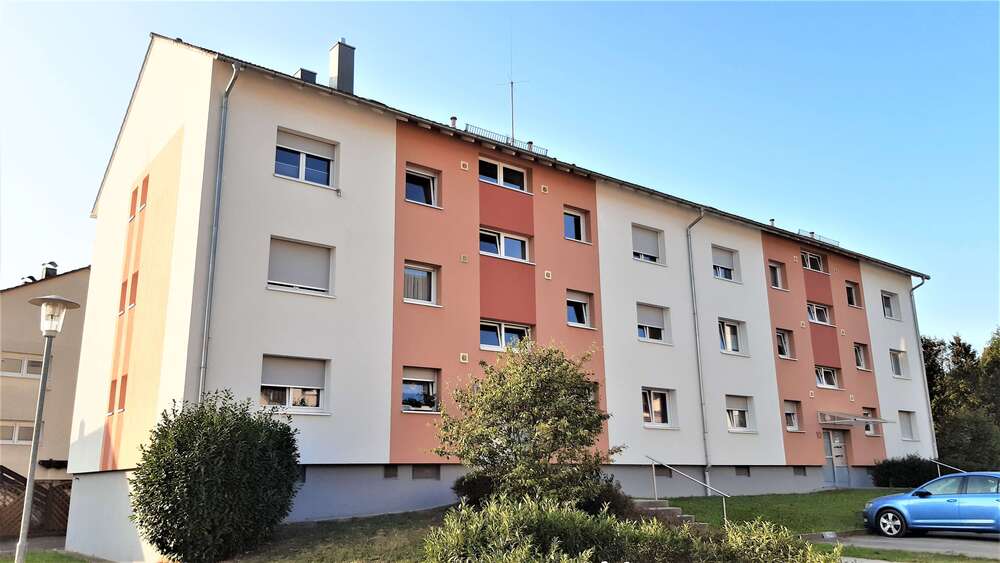 Etagenwohnung Karlsbad - 3 Zimmer, 66 m&sup2;, 602&euro; | Angebot:24880380