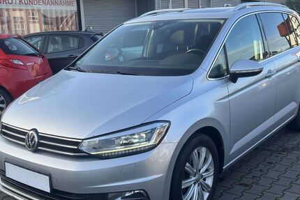 VW Touran 299.867 km 10.990 &euro; Belm 49191