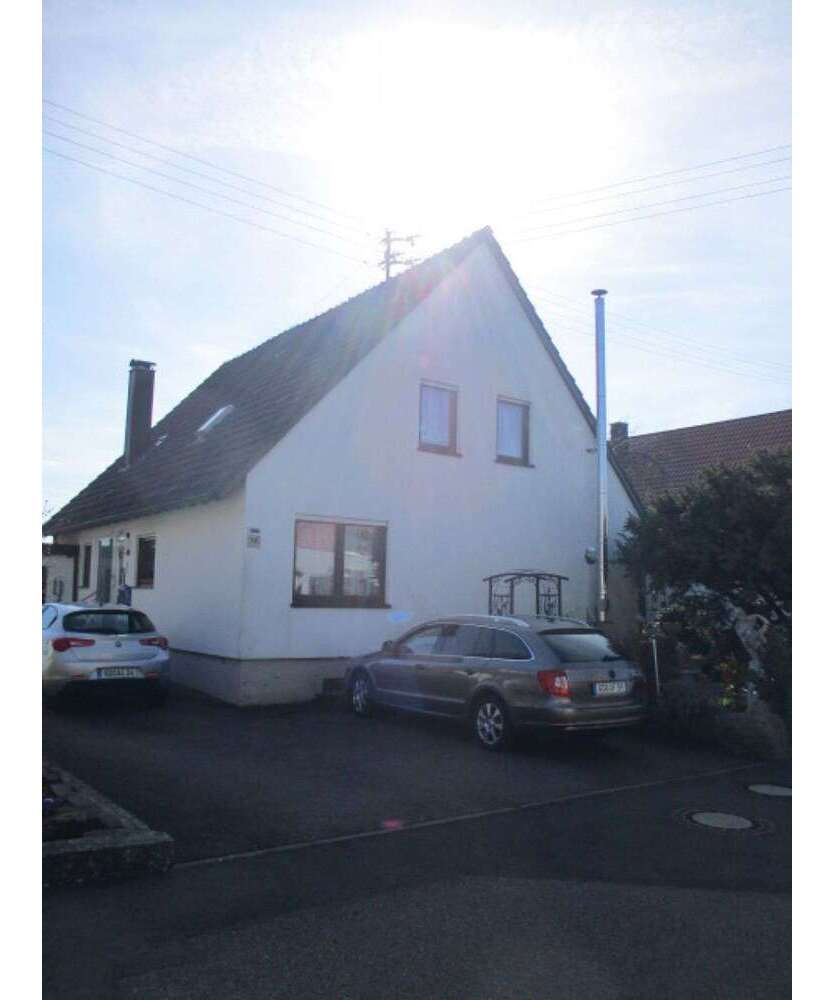 Haus zum Kaufen in Göggingen 179.900 € 144 m²