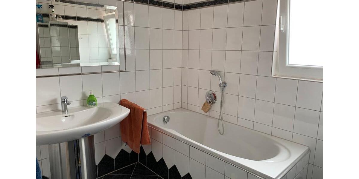 Schönes lichtdurchflutetes Einfamilienhaus zu vermieten 7 zimmer