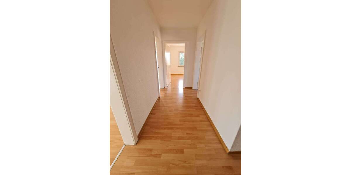 Etagenwohnung Rosdorf - 3 Zimmer, 63 m&sup2;, 690&euro; | Angebot:26612840
