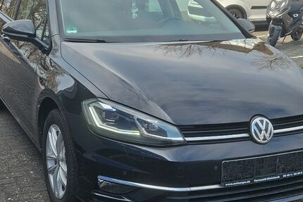 VW Golf 204.000 km 8.900 &euro; Limburg an der Lahn 65556