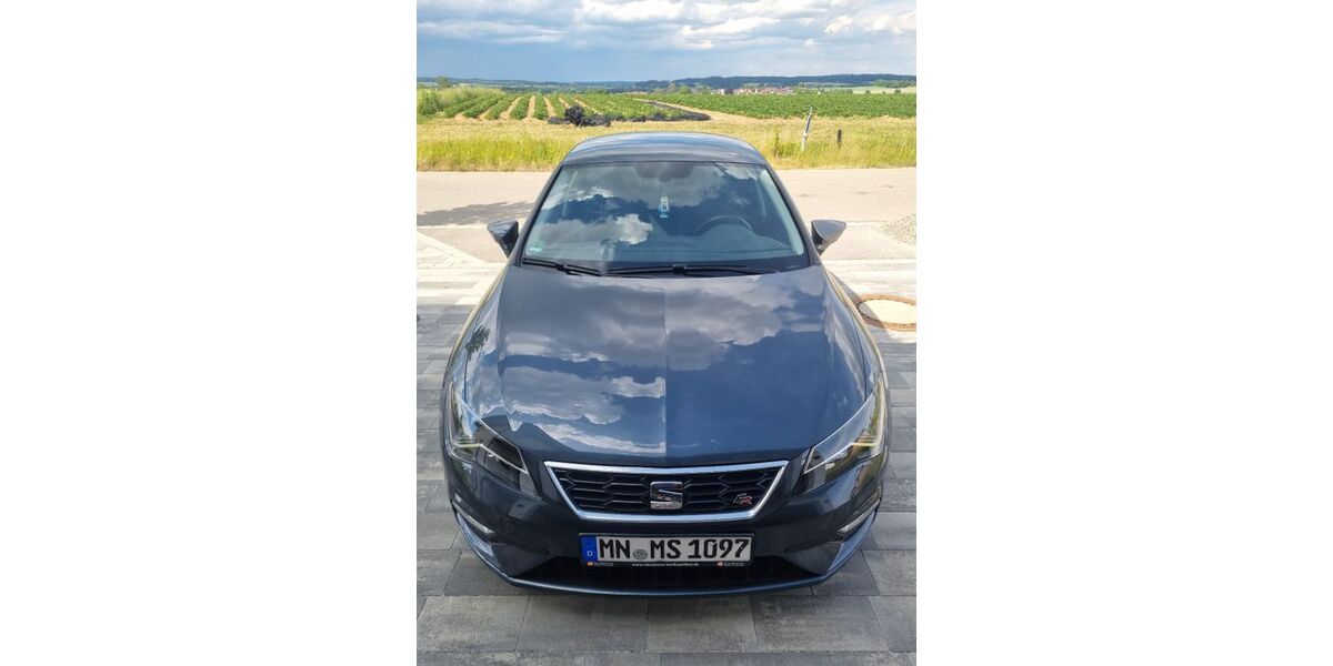 Seat Leon 108.802 km 11.900 &euro; Fischach 86850