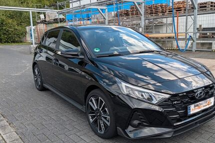 Hyundai i20 19.500 km 19.999 &euro; Mammelzen 57636