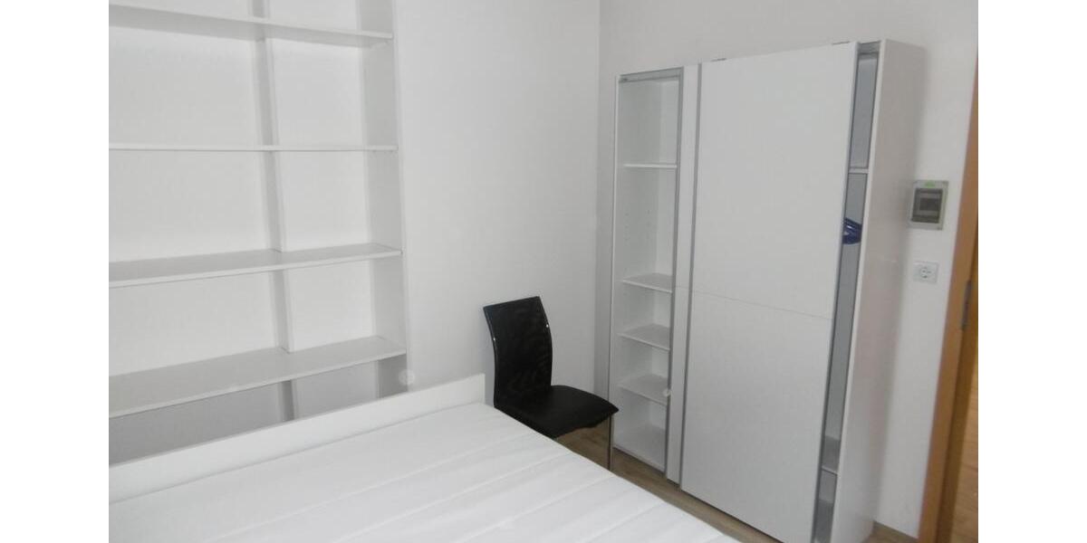 Erdgeschoßwohnung Strausberg - 2 Zimmer, 60 m&sup2;, 300&euro; | Angebot:25402557