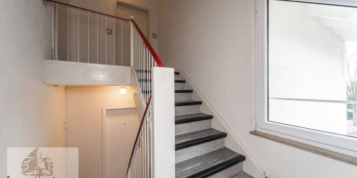 Mehrfamilienhaus, Wohnhaus Stuttgart / Sillenbuch Sillenbuch - 1 Zimmer, 203 m&sup2;, 1.200.000&euro; | Angebot:26834882