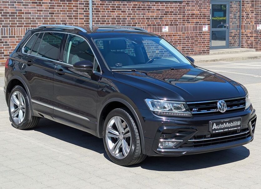VW Tiguan 200.000 km 19.899 € BARSBÜTTEL 22885