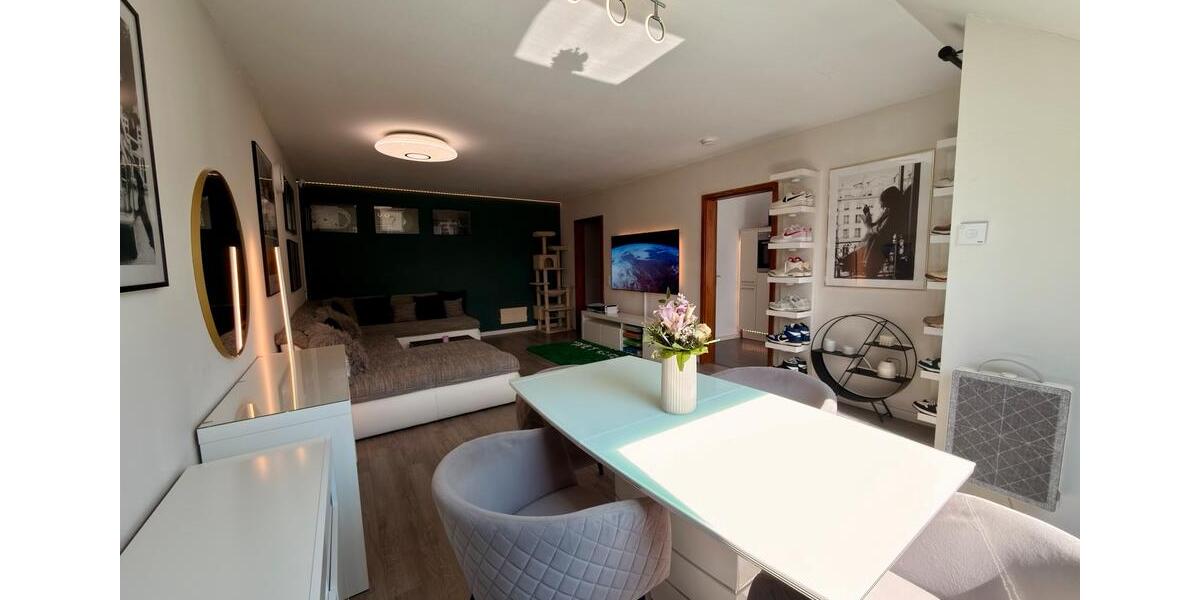 Dachgeschoßwohnung Öhringen - 2 Zimmer, 64 m&sup2;, 209.000&euro; | Angebot:26257417