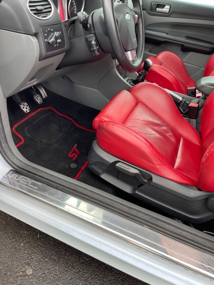 Ford Focus 147.800 km 11.500 € Mayen 56727