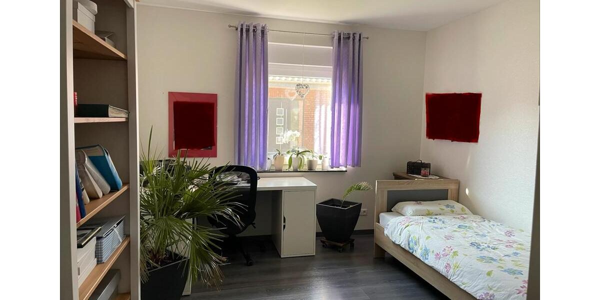 Bungalow Gronau (Leine) - 4 Zimmer, 123 m&sup2;, 630.000&euro; | Angebot:26819242