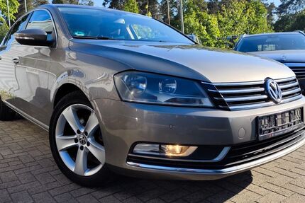 VW Passat 152.453 km 6.400 &euro; Schlangen 33189