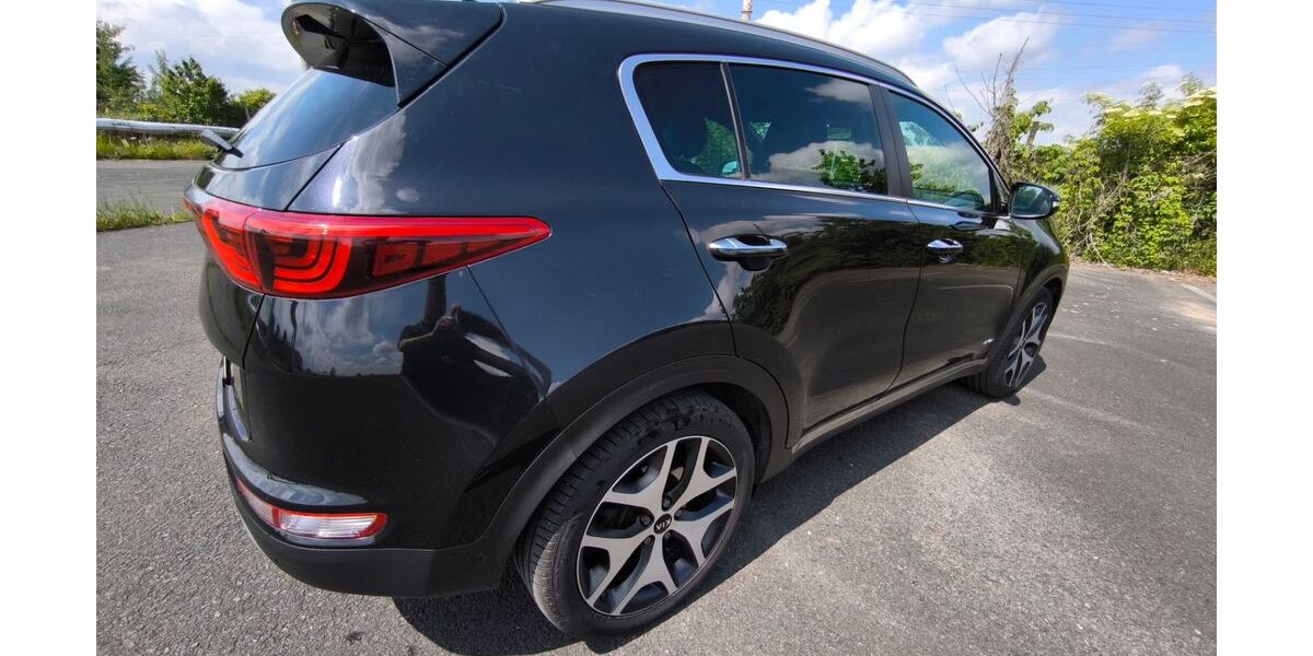Kia Sportage 122.000 km 15.900 &euro; Dresden 01259