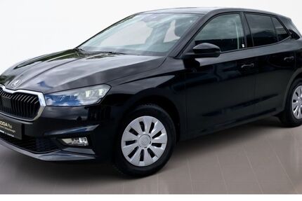 Skoda Fabia 24.150 km 17.490 &euro; Eggenfelden 84307
