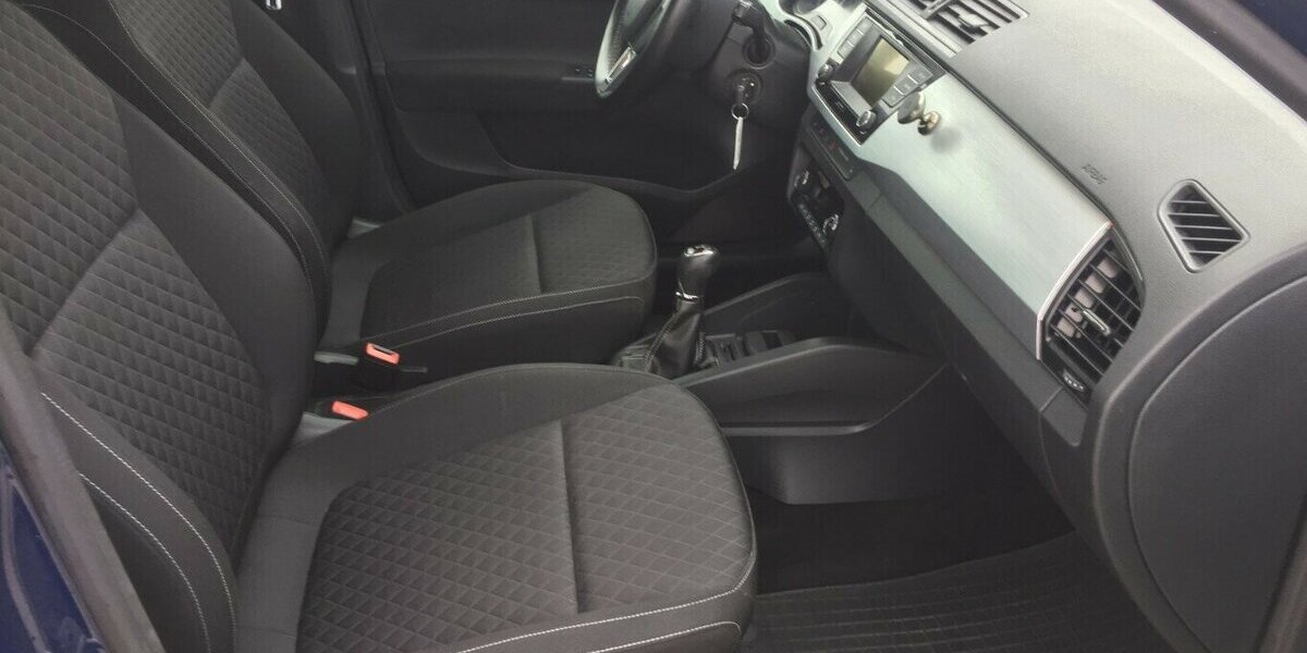 Skoda Fabia Edition,Klima,Temp,Regens.,Alu,usw.! 167.800 km 6.900 &euro; Himmelkron 95502