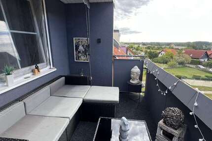 Wohnung zum Kaufen in Schkopau OT Ermlitz 129.000 € 64.81 m² 3 zimmer