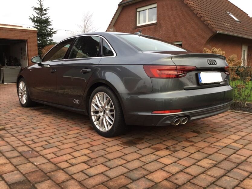 Audi A4 158.000 km 19.900 € Krummhörn 26736