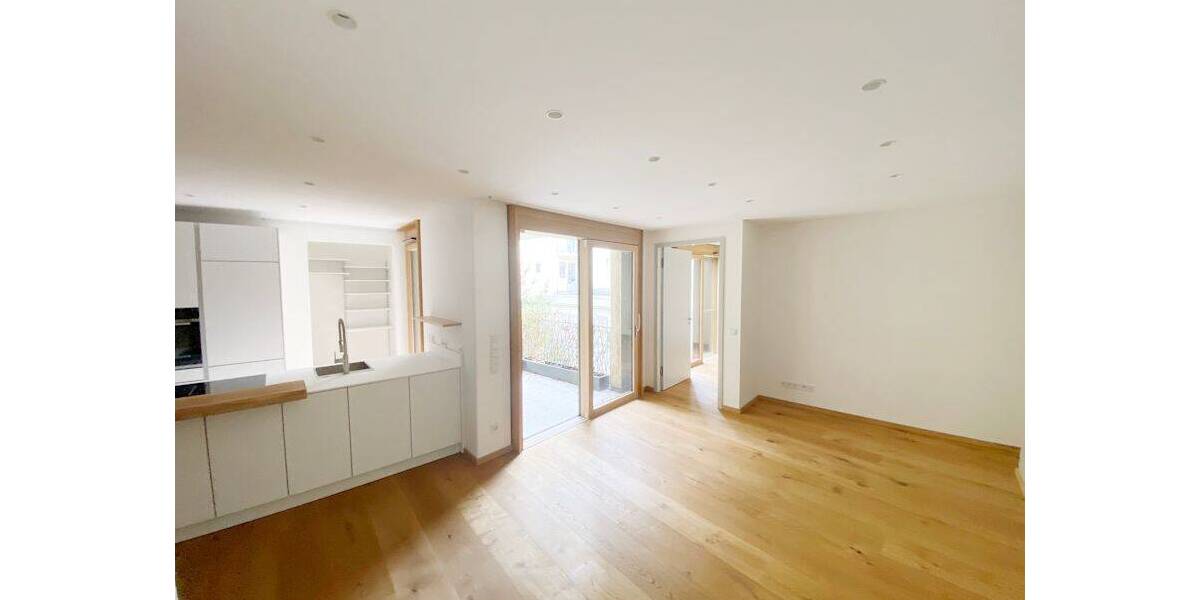 Etagenwohnung München Altstadt-Lehel - 3 Zimmer, 76 m&sup2;, 1.699.000&euro; | Angebot:26259331