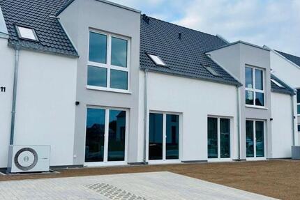 Wohnung Papendorf - 4 Zimmer, 84 m&sup2;, 1.830&euro; | Angebot:25539774