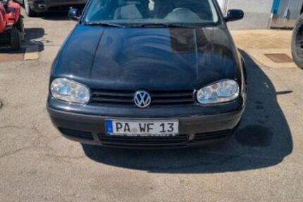 VW Golf 270.000 km 3.000 &euro; Sonnen 94164