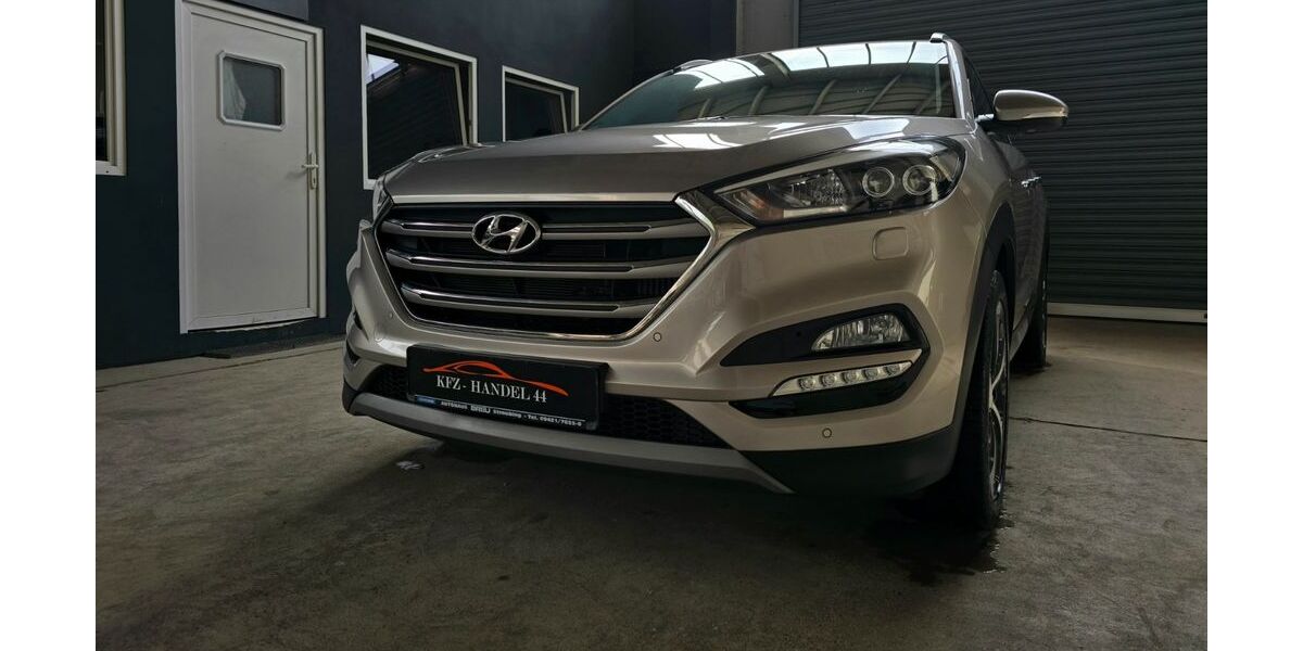 Hyundai TUCSON 64.000 km 17.990 &euro; Plattling 94447
