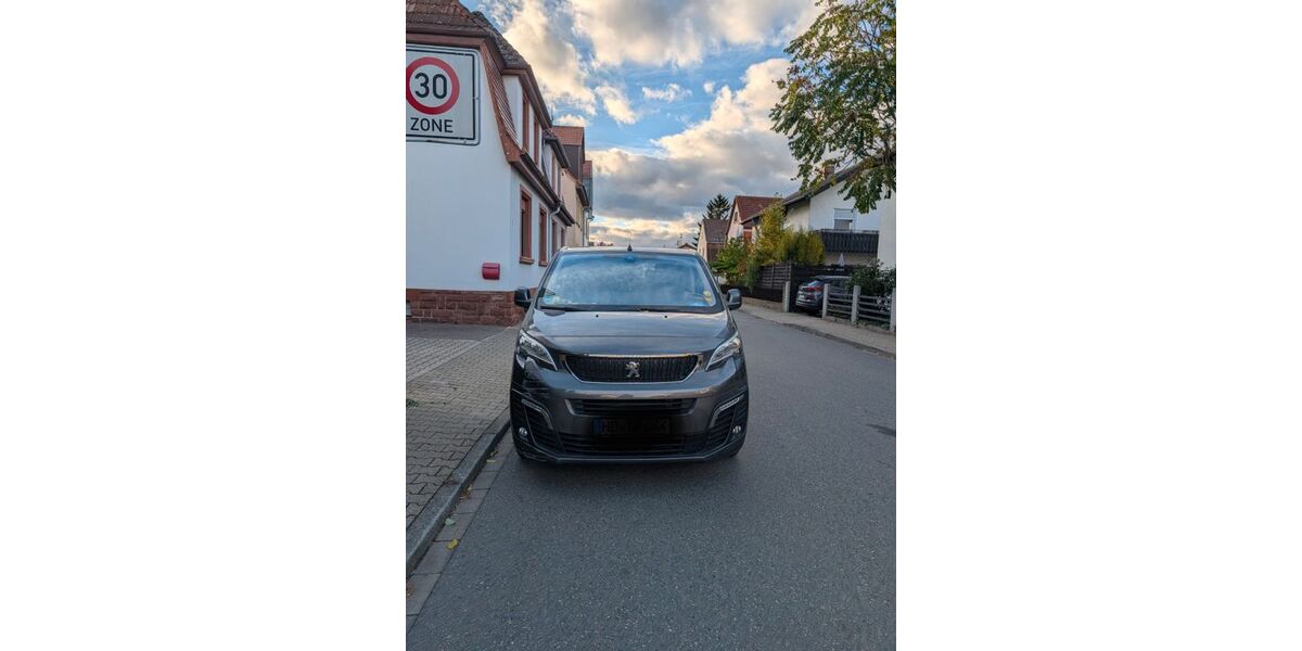 Peugeot Traveller 67.000 km 25.990 &euro; Heidelberg 69115
