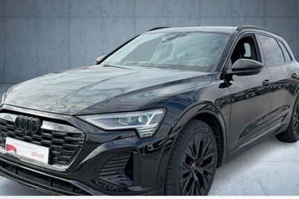 Audi Q8 e-tron 55.493 km 40.440 &euro; Saal a.d. Donau 93342