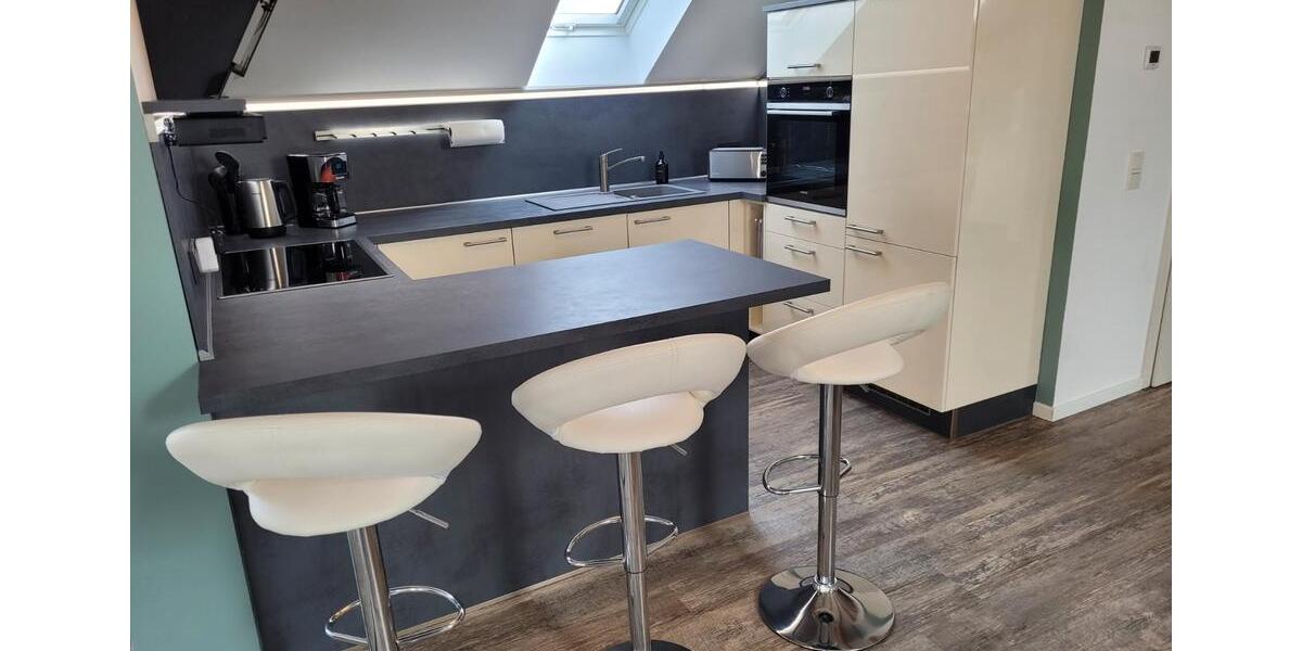 Dachgeschoßwohnung Feldberger Seenlandschaft - 2.5 Zimmer, 105 m&sup2;, 11&euro; | Angebot:26124112