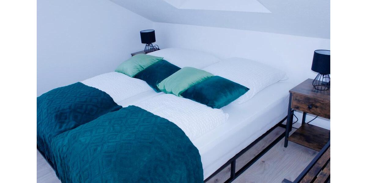 Dachgeschoßwohnung Bühl - 2 Zimmer, 30 m&sup2;, 840&euro; | Angebot:26399184