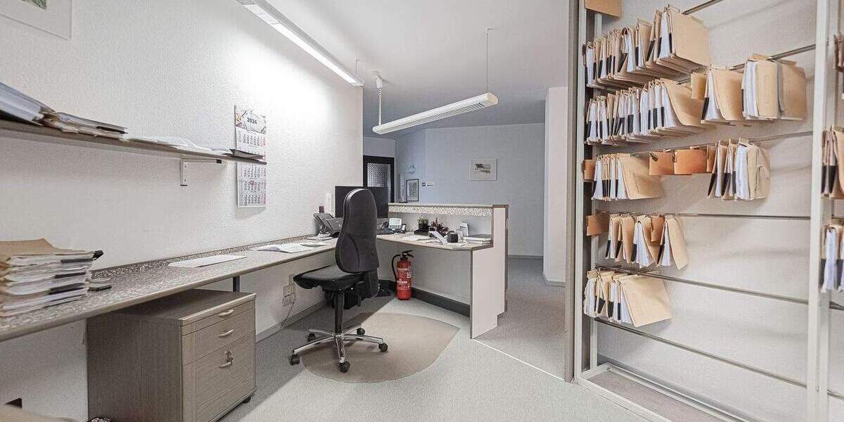 Gewerbeobjekt Barsinghausen - 4 Zimmer, 200 m&sup2;, 1.800&euro; | Angebot:26555465