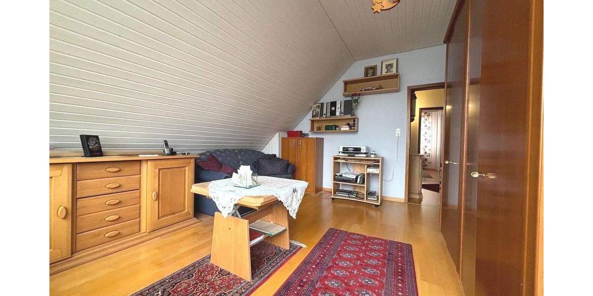 Reihenmittelhaus Bad Oldesloe - 5 Zimmer, 153 m&sup2;, 349.000&euro; | Angebot:25196336