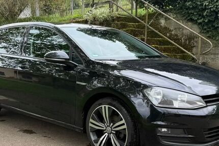VW Golf 146.000 km 9.100 &euro; Gutach 79261