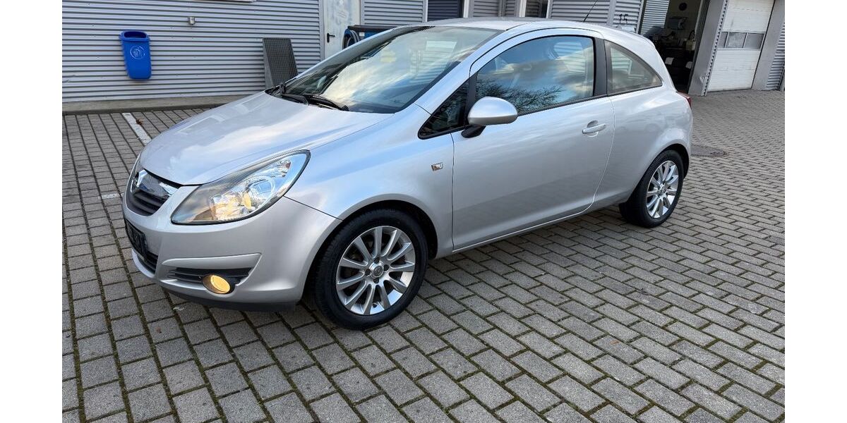 Opel Corsa 155.000 km 2.400 &euro; Homberg / Efze 34576