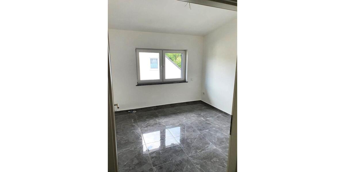 Etagenwohnung Betzdorf - 3 Zimmer, 89 m&sup2;, 890&euro; | Angebot:26337531